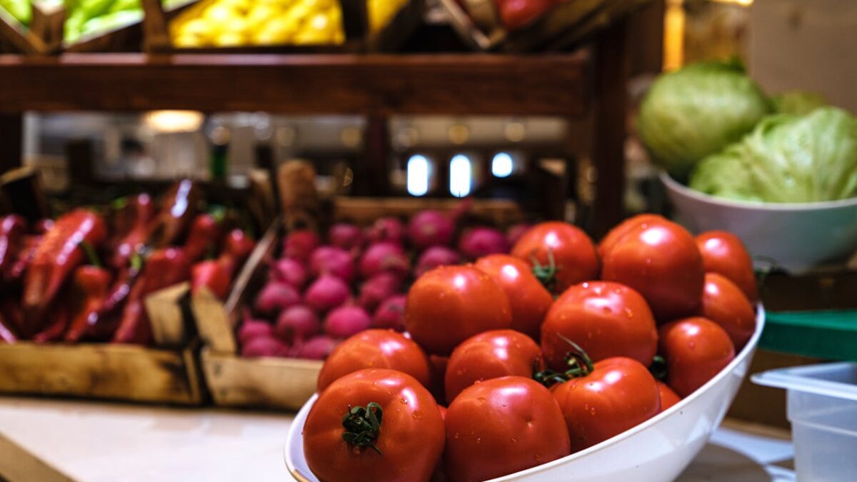 vegetables packed in a kitchen sourced through a farm-to-table approach