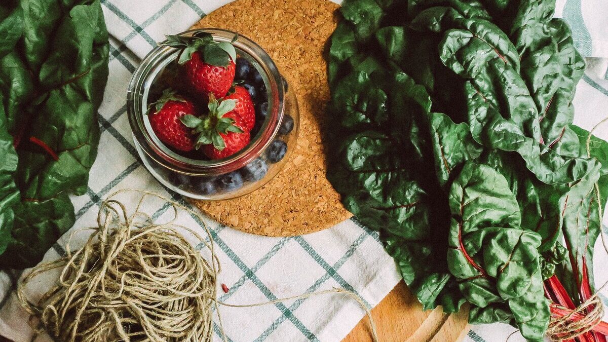 Spring produce recipes made with fresh seasonal fruit and vegetables
